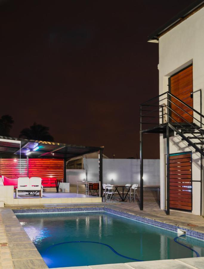 El Infinito Lifestyle Hotel Kempton Park Ngoại thất bức ảnh