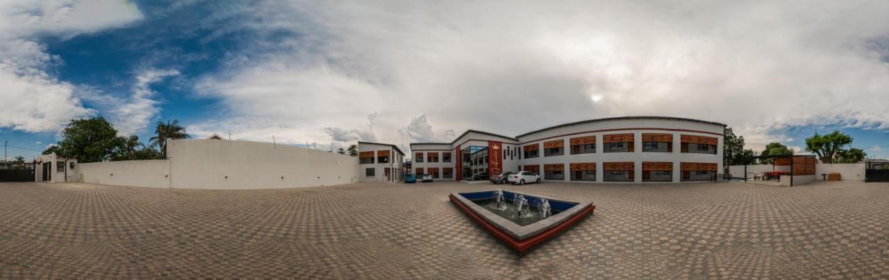 El Infinito Lifestyle Hotel Kempton Park Ngoại thất bức ảnh