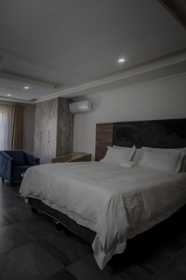 El Infinito Lifestyle Hotel Kempton Park Ngoại thất bức ảnh