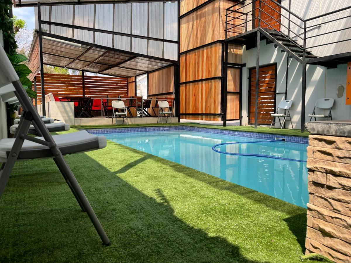 El Infinito Lifestyle Hotel Kempton Park Ngoại thất bức ảnh